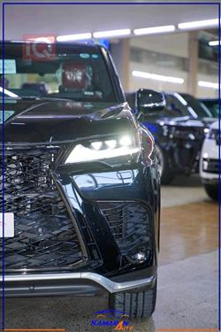 Lexus LX